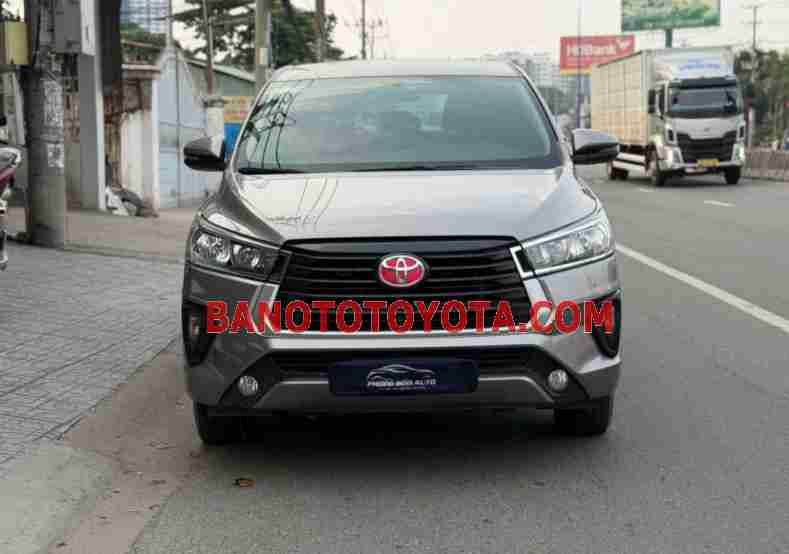 Cần bán Toyota Innova E 2.0 MT 2022 - Số tay