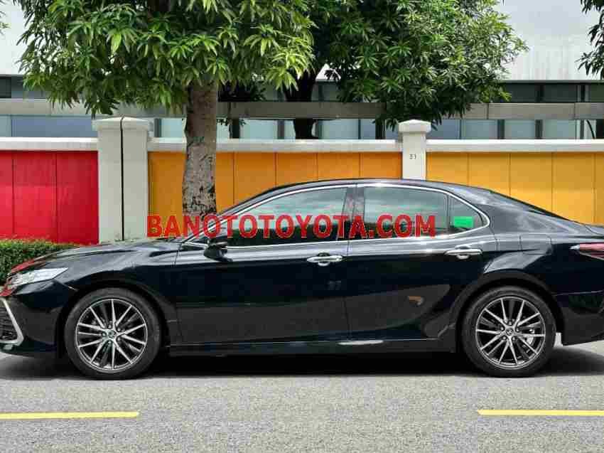 Cần bán nhanh Toyota Camry 2.0Q 2022 cực đẹp