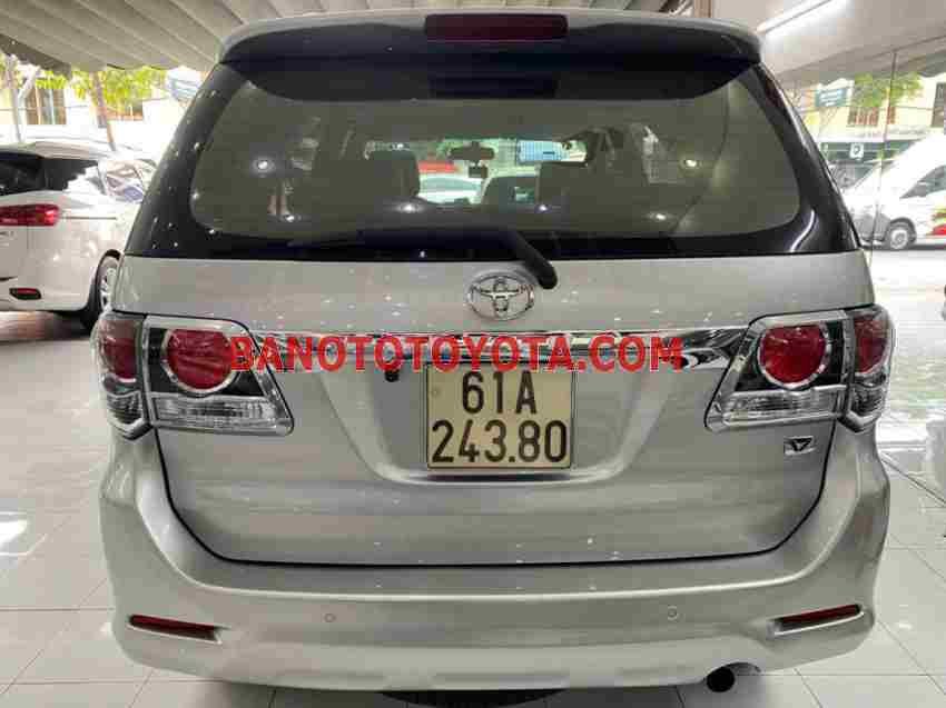 Cần bán Toyota Fortuner 2.7V 4x2 AT 2015 xe đẹp