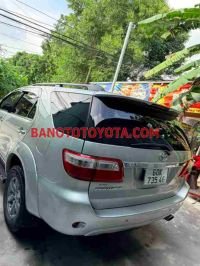 Toyota Fortuner 2.7V 4x4 AT năm sản xuất 2009 giá tốt