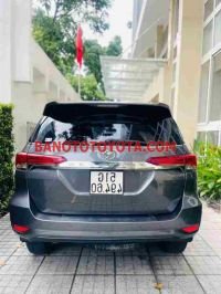 Toyota Fortuner 2.7V 4x2 AT năm sản xuất 2017 giá tốt
