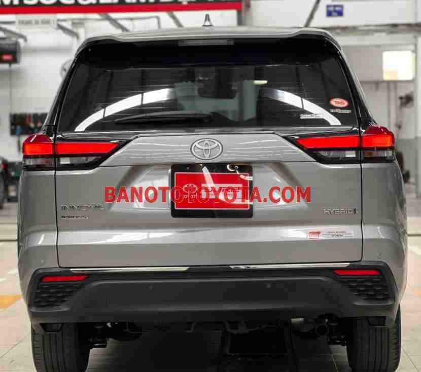 Toyota Innova Cross HEV 2.0 CVT năm 2024 cần bán