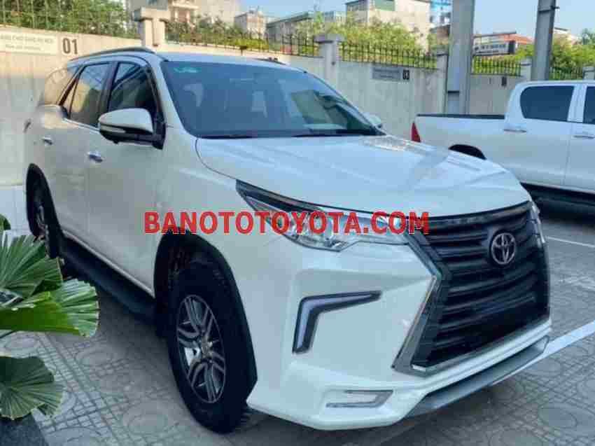 Cần bán Toyota Fortuner 2.7V 4x2 AT 2017 - Số tự động
