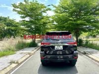 Cần bán gấp xe Toyota Fortuner 2.4G 4x2 MT 2017 màu Đen