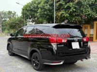 Cần bán gấp xe Toyota Innova 2.0 Venturer năm 2018, màu Đen, Số tự động