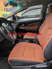 Cần bán gấp Toyota Innova 2.0G 2017 - Xe đẹp - Giá tốt