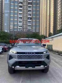 Toyota Hilux Pro 2.8L 4x2 AT 2026. Kết nối giá trị thật
