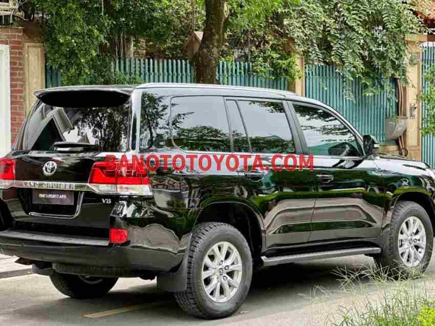 Toyota Land Cruiser 4.6 V8 model 2019 xe chuẩn hết ý