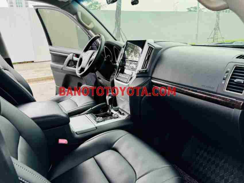 Bán xe Toyota Land Cruiser 4.6 V8 đời 2021 - Giá tốt