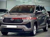 Cần bán gấp xe Toyota Innova Cross 2.0 CVT 2024 màu Đồng
