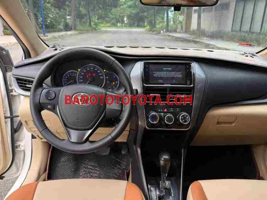 Cần bán gấp xe Toyota Vios E CVT năm 2022, màu Trắng, Số tự động