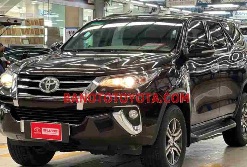 Cần bán nhanh Toyota Fortuner 2.7V 4x2 AT 2017 cực đẹp