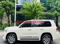 Xe Toyota Land Cruiser VX 4.6 V8 đời 2016 đẹp bán gấp