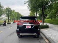 Cần bán Toyota Fortuner 2.4G 4x2 MT 2017 xe đẹp