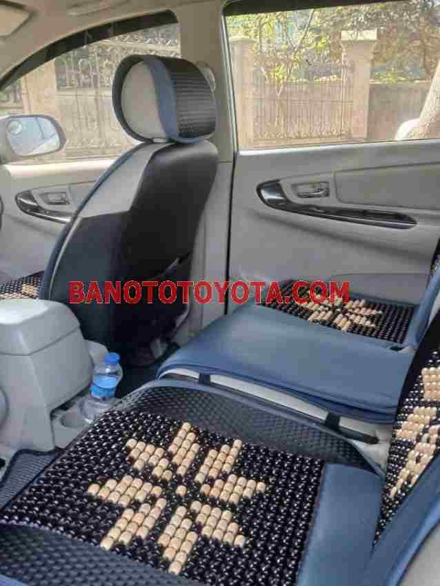 Toyota Innova 2016 Crossover màu Cát