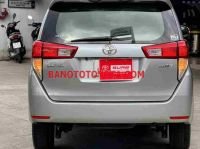 Cần bán gấp xe Toyota Innova E 2.0 MT năm 2023, màu Bạc, Số tay