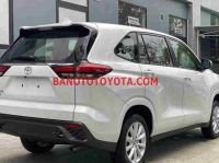 Toyota Innova Cross 2.0V CVT Số tự động năm 2026