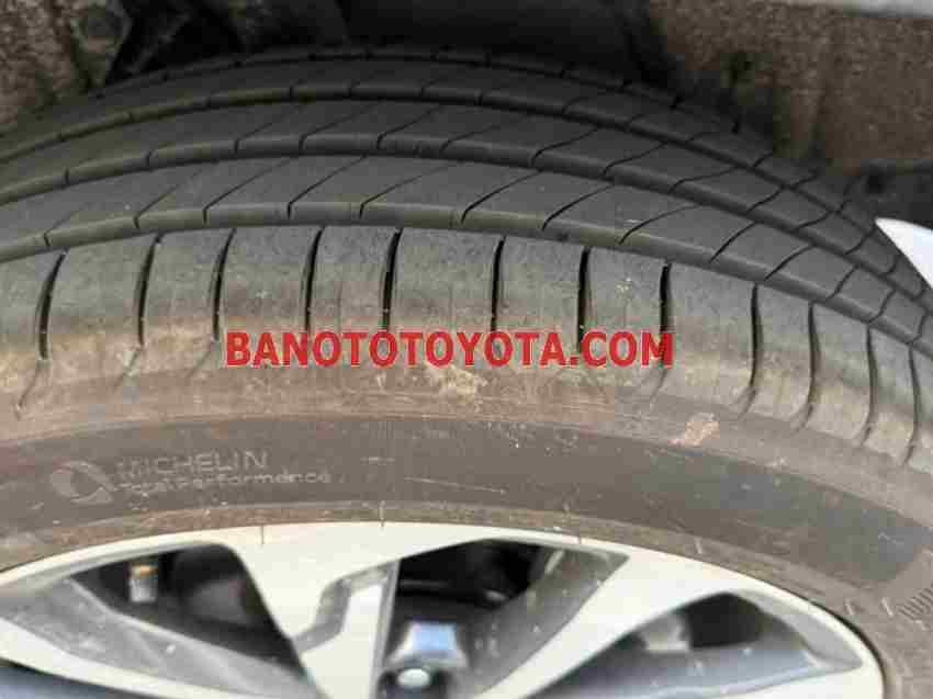 Cần bán gấp xe Toyota Corolla Cross 1.8HEV 2026 màu Đen