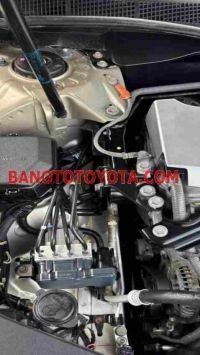 Cần bán xe Toyota Camry 2.0E màu Cát 2016
