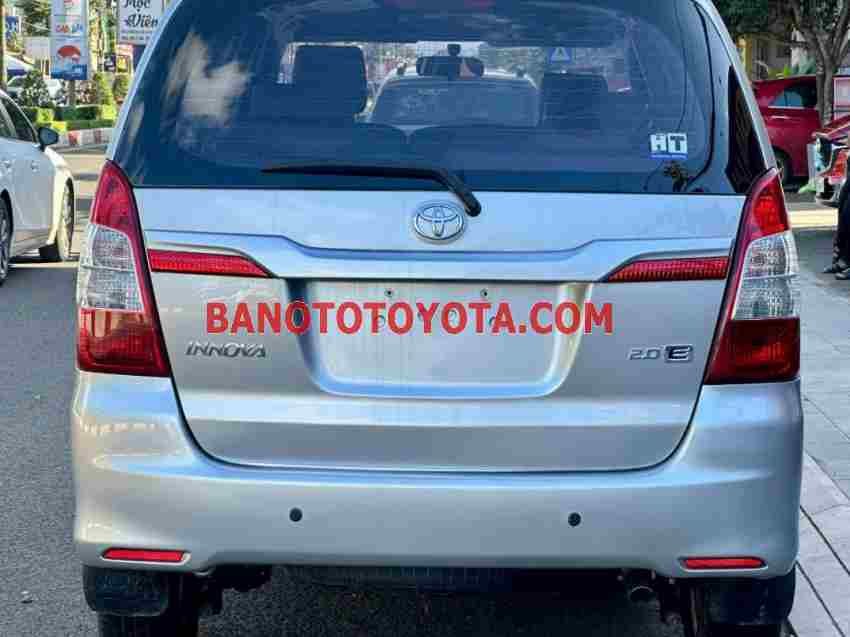Cần bán Toyota Innova 2.0E 2014 - Số tay