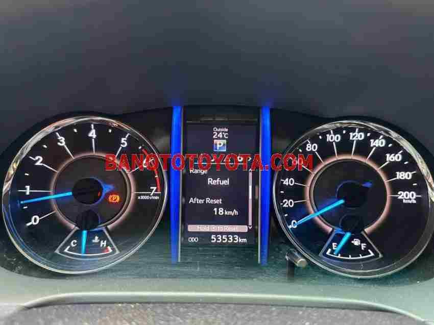 Cần bán nhanh Toyota Fortuner 2.7V 4x4 AT 2017 cực đẹp