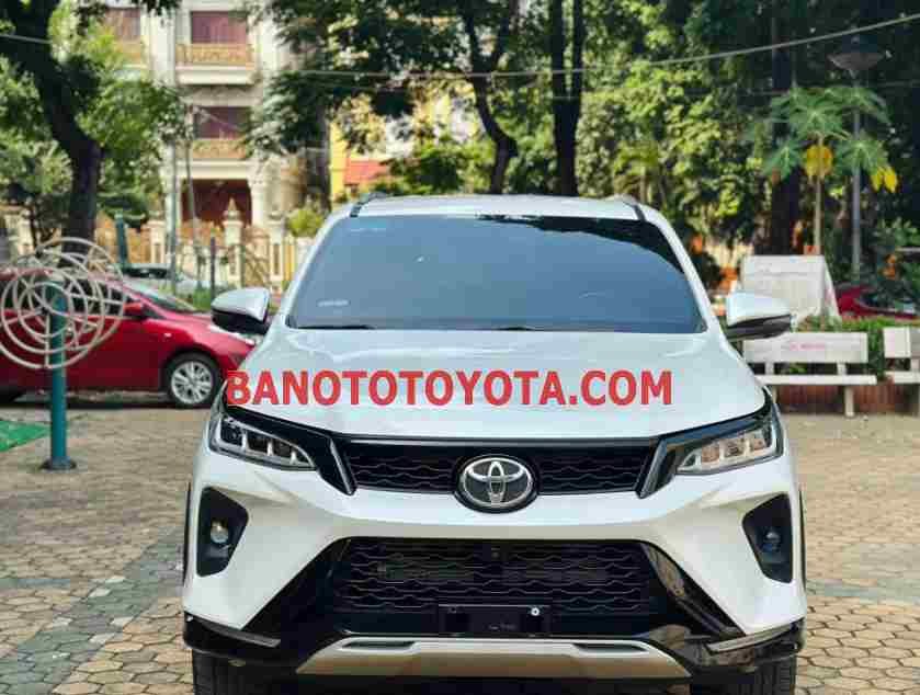 Toyota Fortuner Legender 2.4L 4x2 AT 2025 Máy dầu, xe đẹp