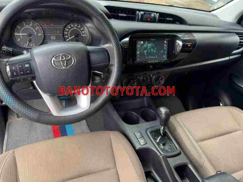 Toyota Hilux 2019 Truck màu Đen