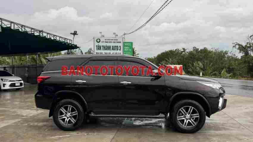Cần bán gấp xe Toyota Fortuner 2.4G 4x2 AT năm 2019, màu Nâu, Số tự động