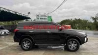 Cần bán gấp xe Toyota Fortuner 2.4G 4x2 AT năm 2019, màu Nâu, Số tự động