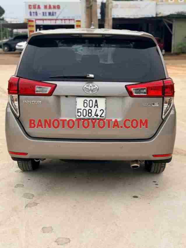 Toyota Innova 2.0E 2017 Số tay cực đẹp!