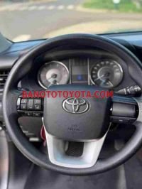 Bán Toyota Fortuner 2.4G 4x2 MT, màu Bạc, Máy dầu, 2019