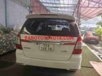 Cần bán xe Toyota Innova 2.0E màu Trắng 2013