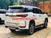 Cần bán xe Toyota Fortuner 2.8V 4x4 AT Legender năm 2021 màu Trắng cực đẹp