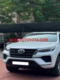 Toyota Fortuner 2.4L 4x2 AT model 2022 xe chuẩn hết ý