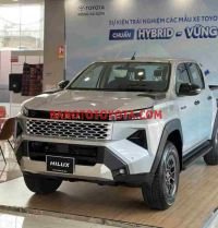 Toyota Hilux Pro 2.8L 4x2 AT sản xuất 2026 giá tốt