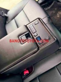 Cần bán Toyota Camry 2.5Q 2015 - Số tự động