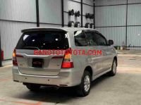 Cần bán xe Toyota Innova Số tay 2015