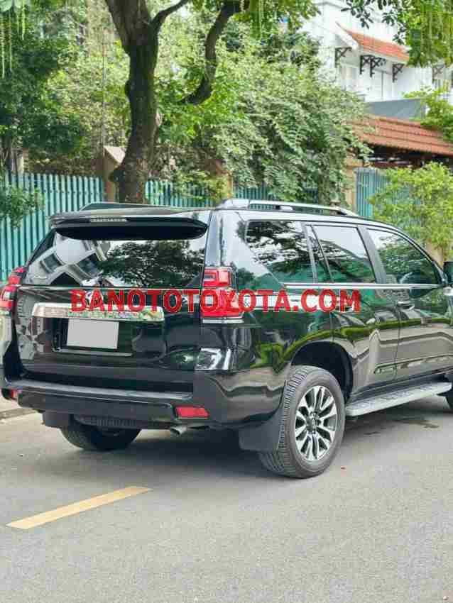 Bán Toyota Prado VX 2.7L, màu Đen, Máy xăng, 2023