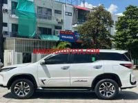 Toyota Fortuner 2.8V 4x4 AT Legender 2021 Máy dầu đẹp long lanh