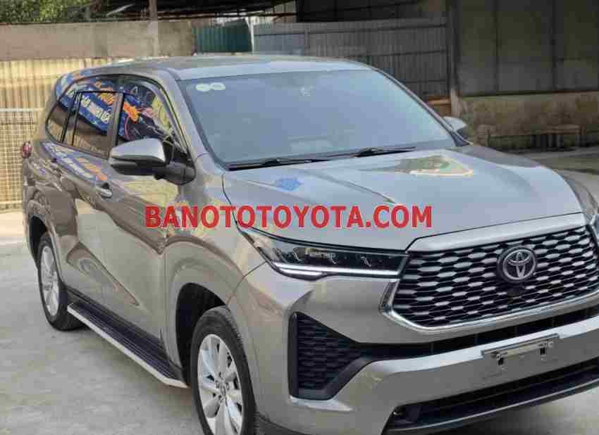 Toyota Innova Cross 2.0V CVT năm sản xuất 2025 giá tốt
