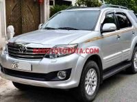 Cần bán nhanh Toyota Fortuner 2.7V 4x4 AT 2012 cực đẹp