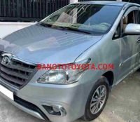 Cần bán gấp Toyota Innova 2.0E đời 2015, màu Bạc
