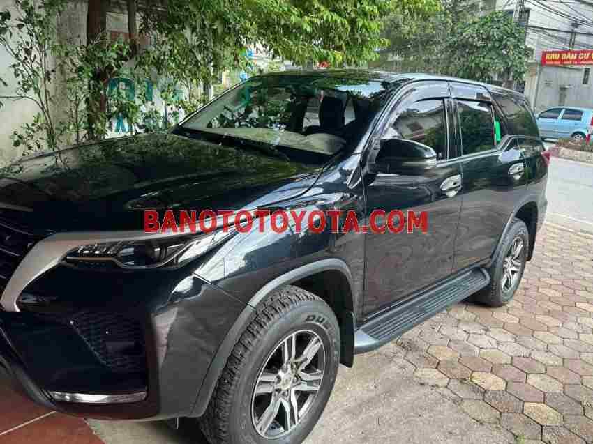 Cần bán Toyota Fortuner 2.4G 4x2 MT 2021 xe đẹp