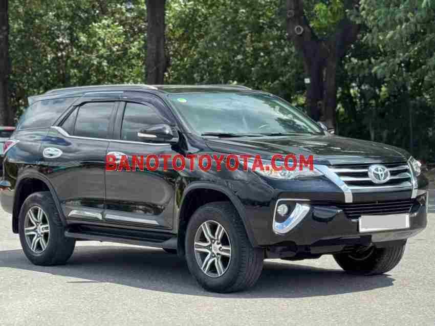Toyota Fortuner 2.7V 4x2 AT năm 2017 cần bán