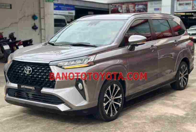 Xe Toyota Veloz Cross Top 1.5 CVT đời 2022 đẹp bán gấp