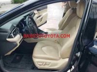 Cần bán gấp xe Toyota Camry 2.5Q 2021 màu Đen