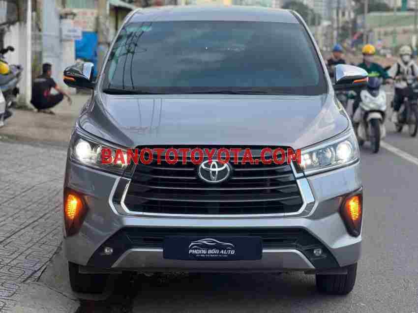 Cần bán gấp xe Toyota Innova G 2.0 AT 2022 màu Bạc