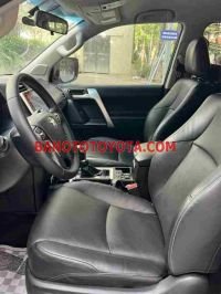 Cần bán xe Toyota Prado VX 2.7L màu Trắng 2018