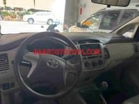 Cần bán xe Toyota Innova 2.0E năm 2016 màu Bạc cực đẹp