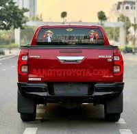 Bán Toyota Hilux 2.4L 4x2 AT, màu Đỏ, Máy dầu, 2024